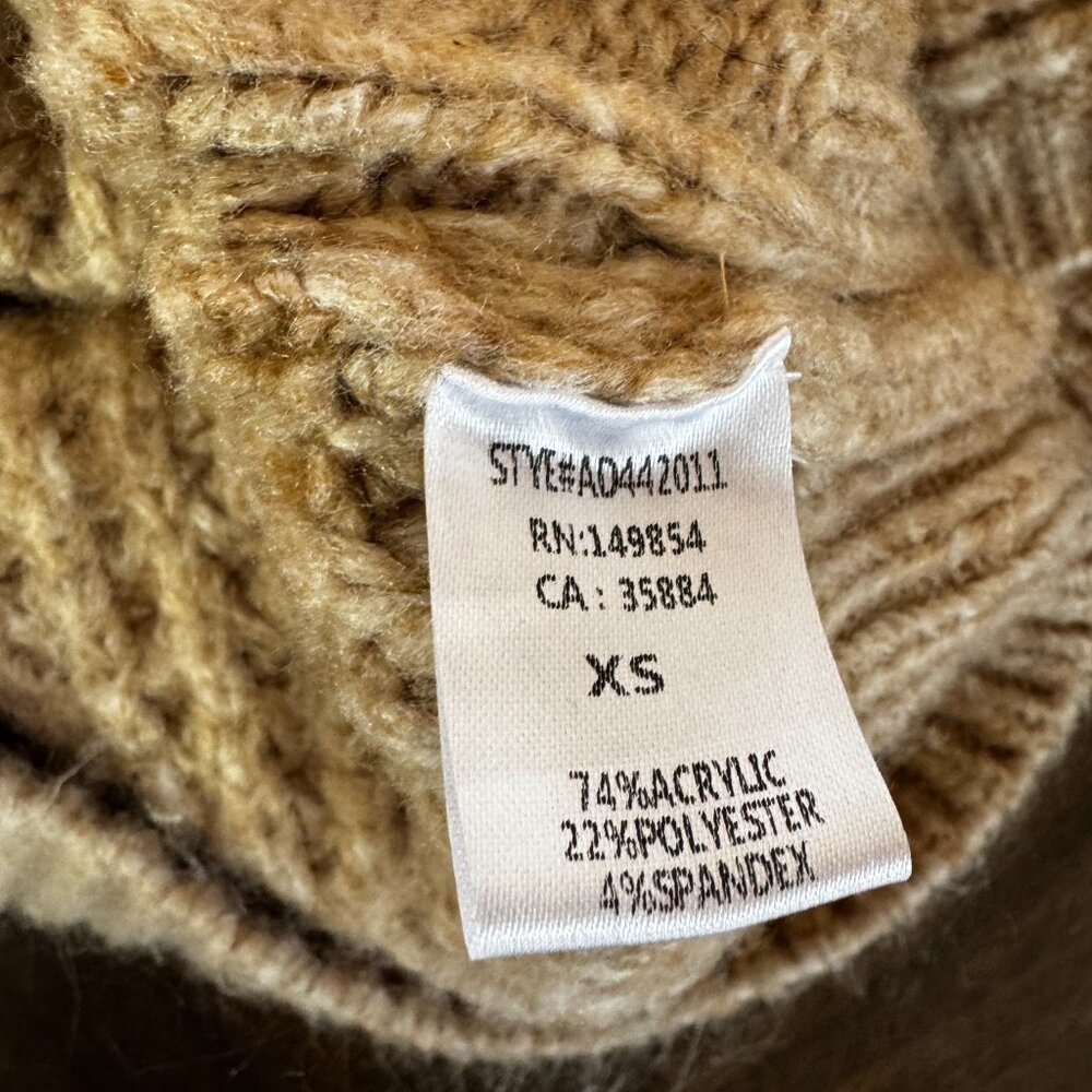 Sadie and Sage Taupe Best Day Sweater Vest XSmall - Picture 4 of 7